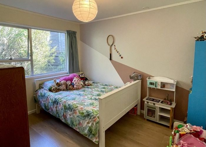  at 148 Laingholm Drive, Laingholm, Auckland