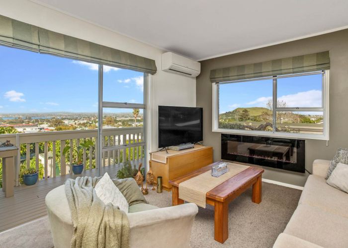  at 3/2 Cotton Street, St Johns, Auckland