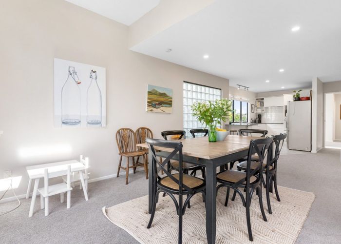  at 2/22 Rarangi Road, Saint Heliers, Auckland City, Auckland
