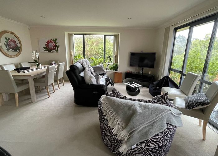  at 3 Ruapehu Drive, Fitzherbert, Palmerston North, Manawatu / Whanganui