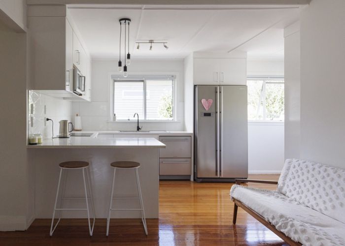  at 6 William Street, Mangere East, Manukau City, Auckland