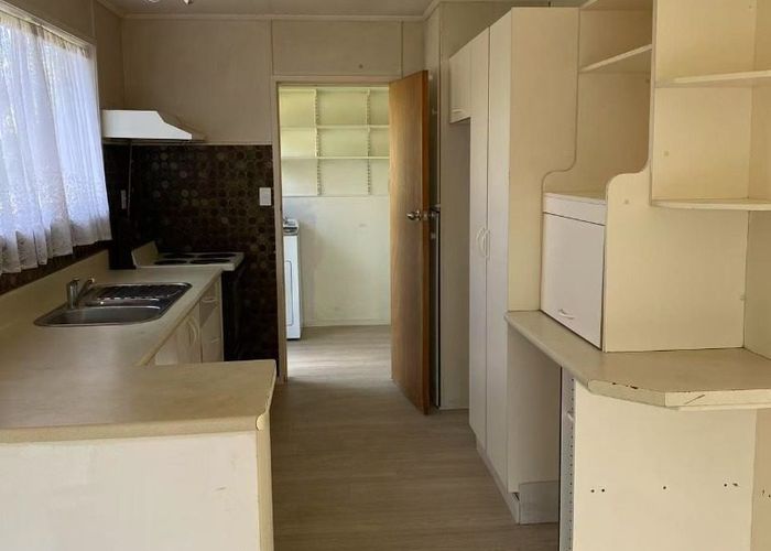  at 7 Adel Place, Weymouth, Manukau City, Auckland