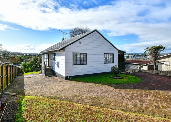  at 34 McQuarrie Avenue, Wattle Downs, Auckland