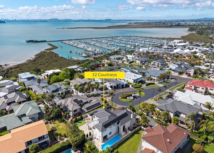  at 12 Courtneys, West Harbour, Waitakere City, Auckland