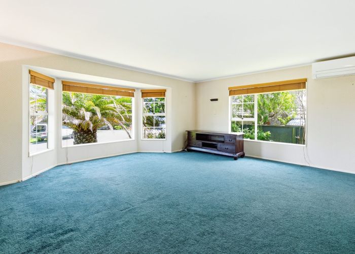  at 2 Thurso Grove, Papakowhai, Porirua, Wellington