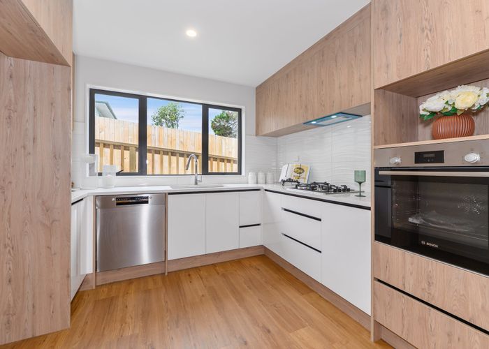  at 16B Marlowe Road, Blockhouse Bay, Auckland City, Auckland
