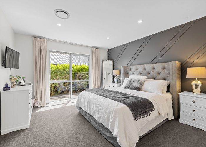  at 10 Lakebridge Place, Parklands, Christchurch City, Canterbury