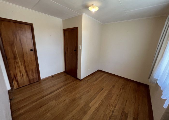  at 3 Rutland Place, Milson, Palmerston North