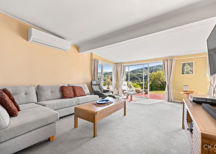  at 7 Manor Drive, Stokes Valley, Lower Hutt, Wellington