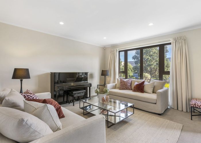  at 110 Stonefields Avenue, Stonefields, Auckland