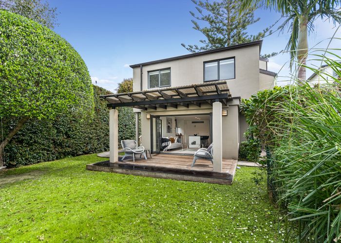  at 27A Sprott Road, Kohimarama, Auckland