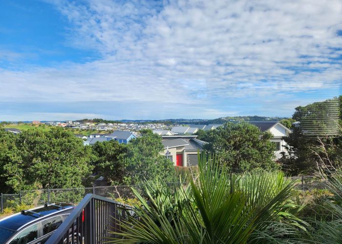  at 8 Barcliff Terrace, Gulf Harbour, Whangaparaoa