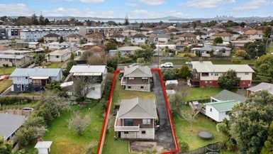  at 2 Sheehan Road, Te Atatū South, Auckland