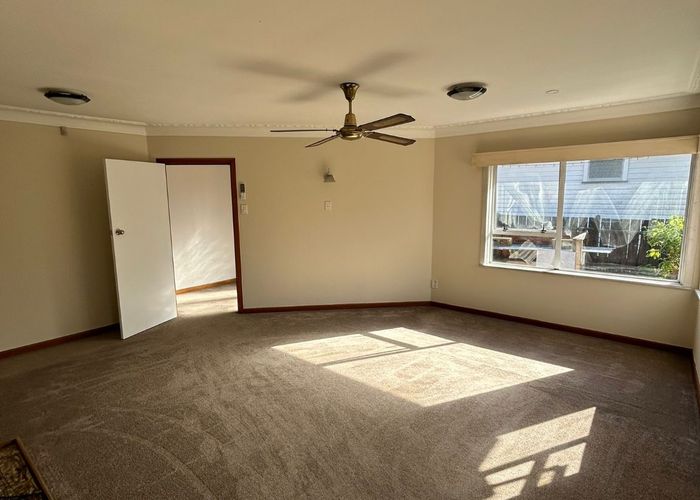  at 16 sunnyside crescent, Papatoetoe, Manukau City, Auckland