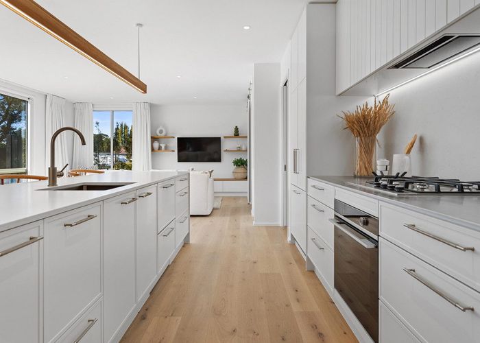  at 1/135 Idris Road, Strowan, Christchurch City, Canterbury