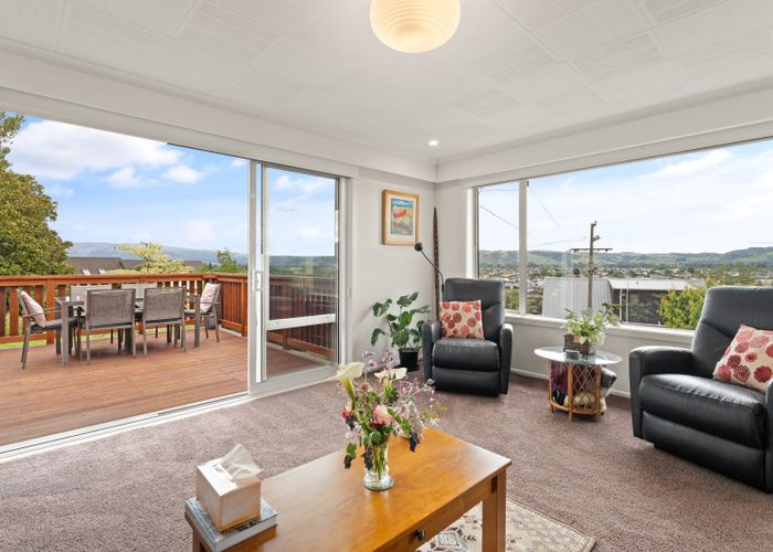  at 14 Tweed Street, Kinmont Park, Mosgiel