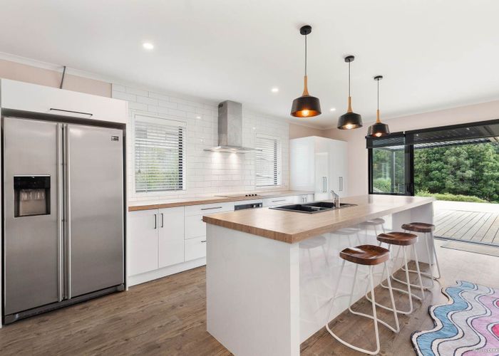  at 15 Muirhill Place, Pokeno