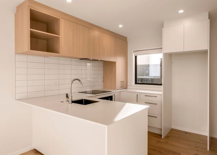  at 8 /48 Moire Road, Massey, Waitakere City, Auckland