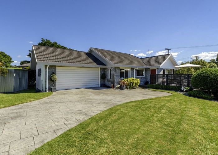 at 14 Ryegrass Dell, Welcome Bay, Tauranga
