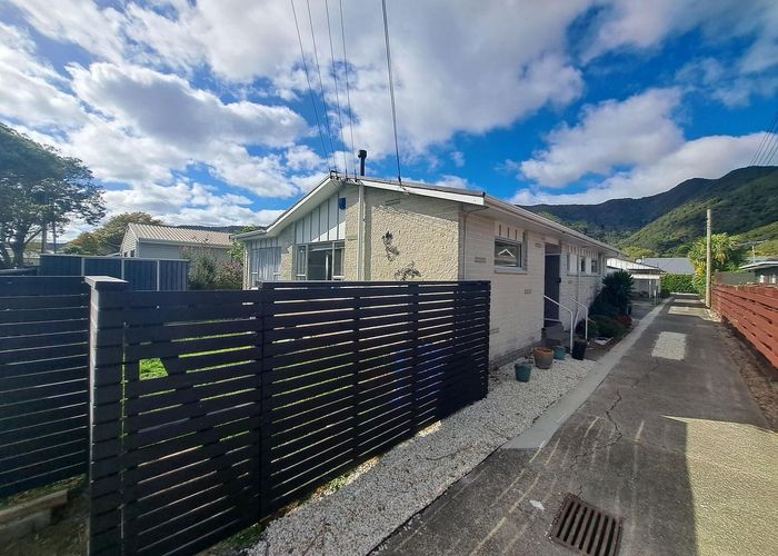  at 1/44 Bauchop Road, Waterloo, Lower Hutt, Wellington