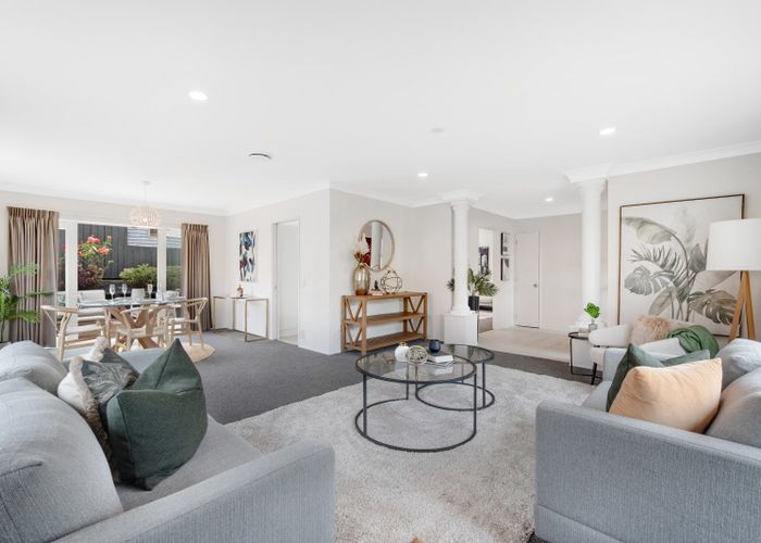  at 9 Kentia Way, Somerville, Manukau City, Auckland