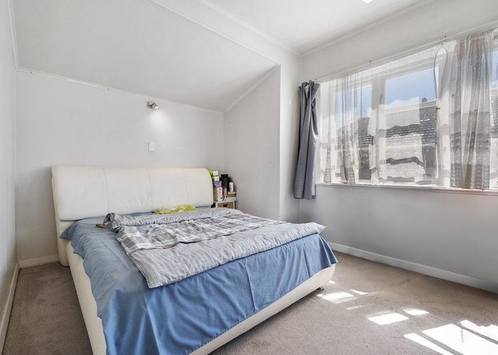  at 26 Parry Street, Sandringham, Auckland City, Auckland