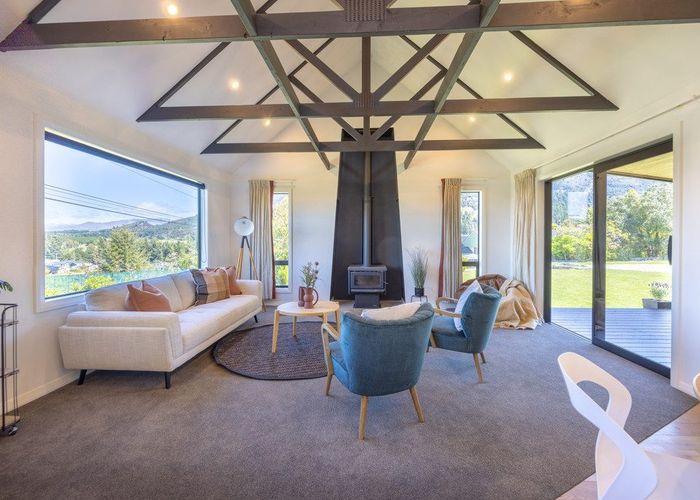  at 44 Noema Terrace, Wanaka