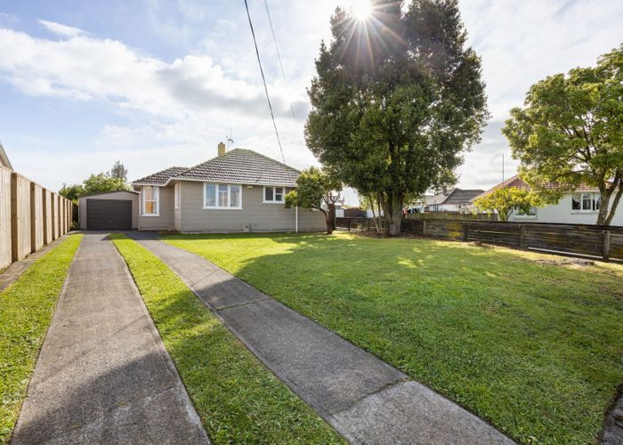  at 38 Rawlings Street, Bader, Hamilton