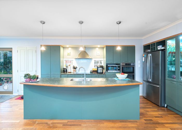  at 1 Sandhurst Rise, Henderson, Auckland