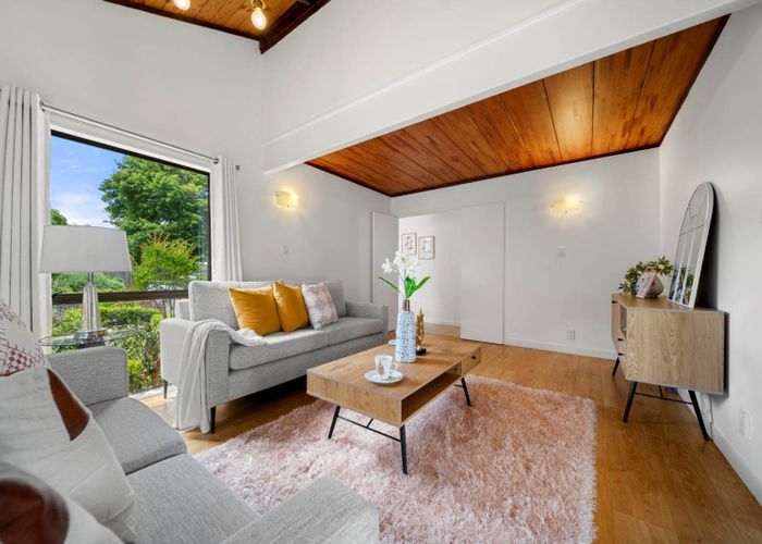  at 76 Stanaway Street, Hillcrest, North Shore City, Auckland