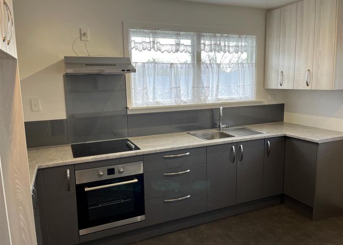  at 2/4 Upland Road, Hoon Hay, Christchurch