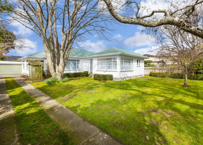  at 380 Fergusson Drive, Heretaunga, Upper Hutt