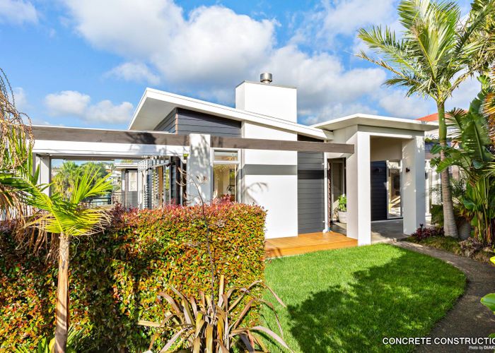  at 23 Caversham Drive, Torbay, Auckland