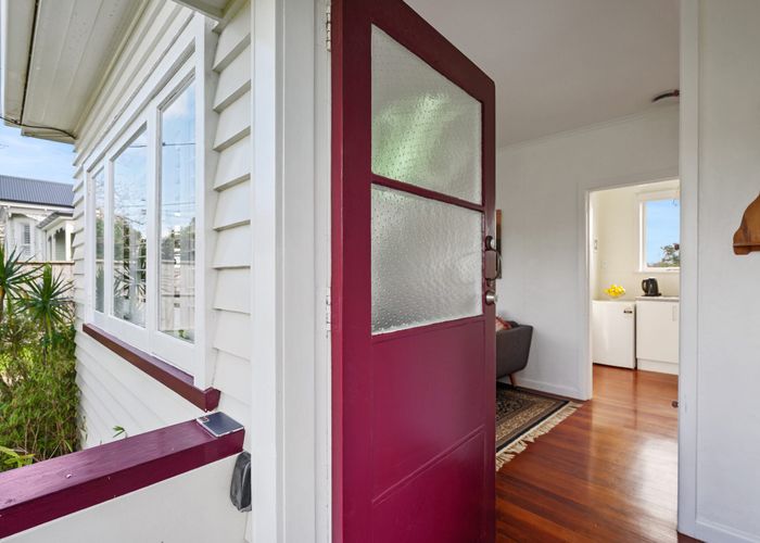  at 86 Verran Road, Birkdale, North Shore City, Auckland