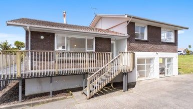  at 68 Royal Road, Massey, Auckland
