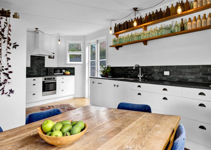  at 325 Tukapa Street, Hurdon, New Plymouth