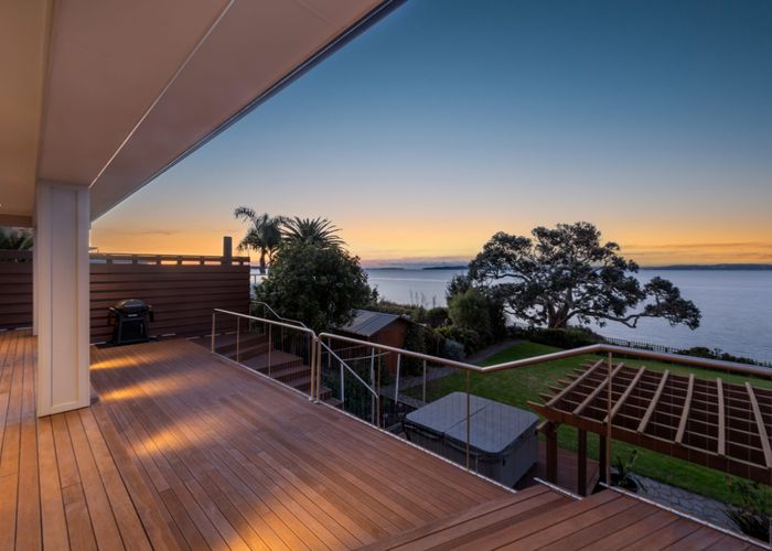  at 33  Pohutukawa Road, Beachlands, Manukau City, Auckland