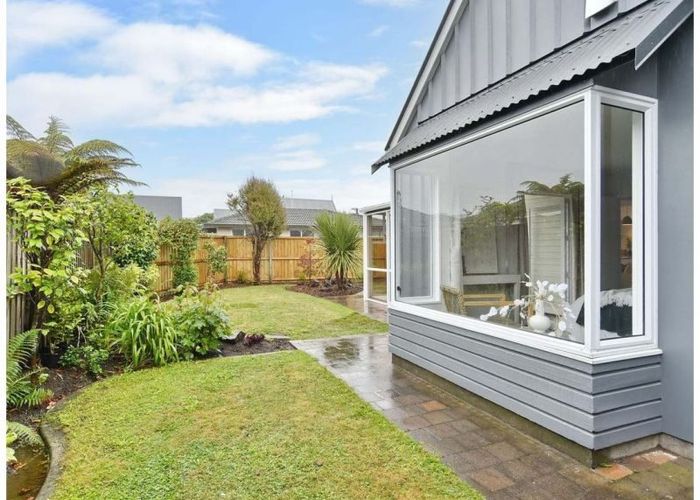  at 15 Boon St, Sydenham, Christchurch City, Canterbury