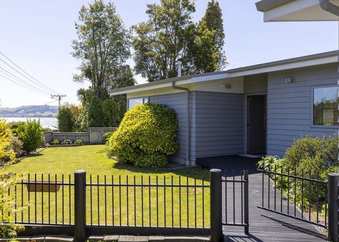  at 2/30 Ingle Avenue, Waipahihi, Taupo, Waikato