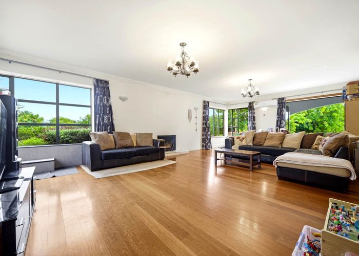  at 10 Bristol Road, Whenuapai, Waitakere City, Auckland