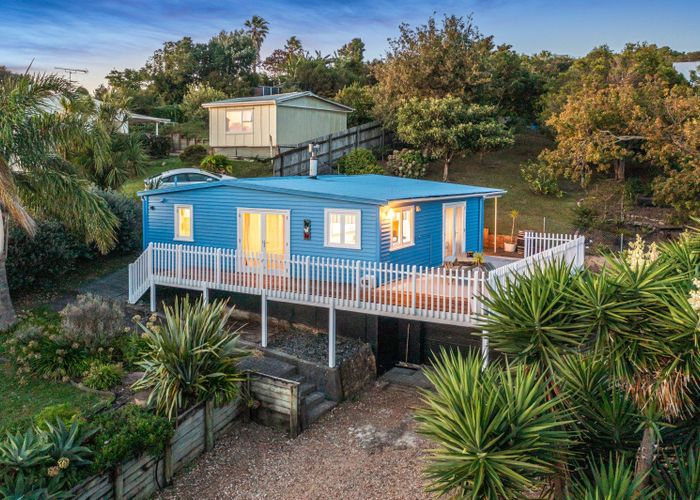  at 21 Moana Avenue, Surfdale, Waiheke Island