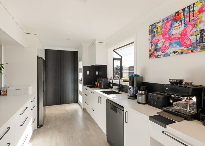  at 166 Sandwich Road, Saint Andrews, Hamilton, Waikato
