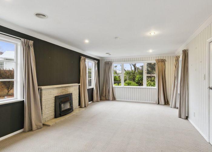  at 54 Collins Avenue, Tawa, Wellington