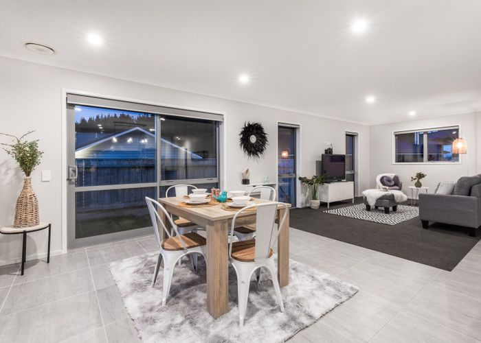  at 7 Weatherdeck Close, Whitby, Porirua