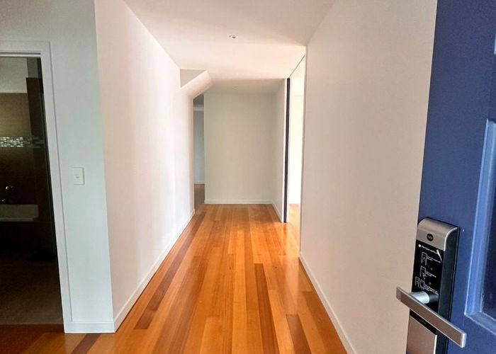  at 30 Temple Street, Meadowbank, Auckland