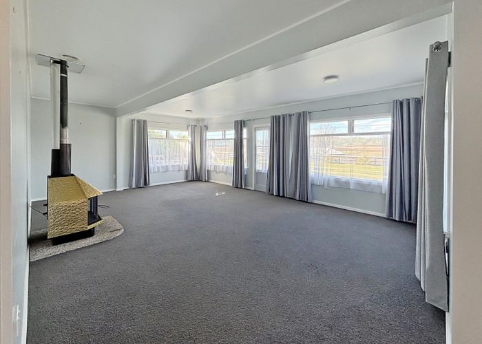  at 4 Colin White Road, Te Hauke, Hastings, Hawke's Bay