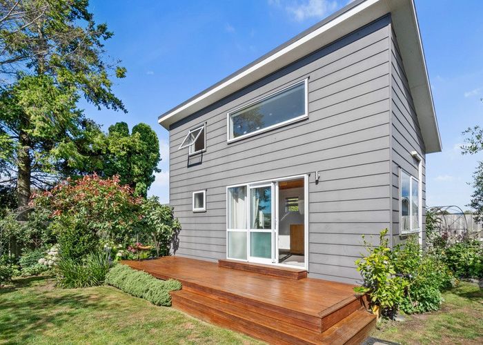  at 46 Colman Avenue, Upper Riccarton, Christchurch City, Canterbury