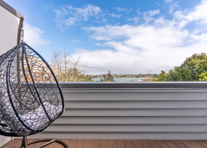  at 127E Queens Road, Panmure, Auckland City, Auckland