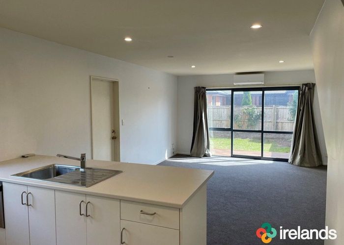  at 2/399 Armagh Street, Linwood, Christchurch