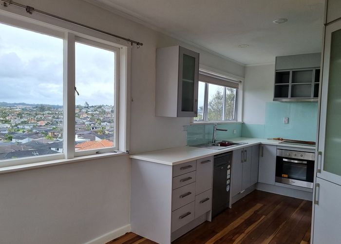  at 602 East Coast Road, Pinehill, North Shore City, Auckland